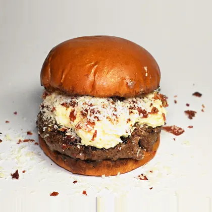 CARBONARA BURGER